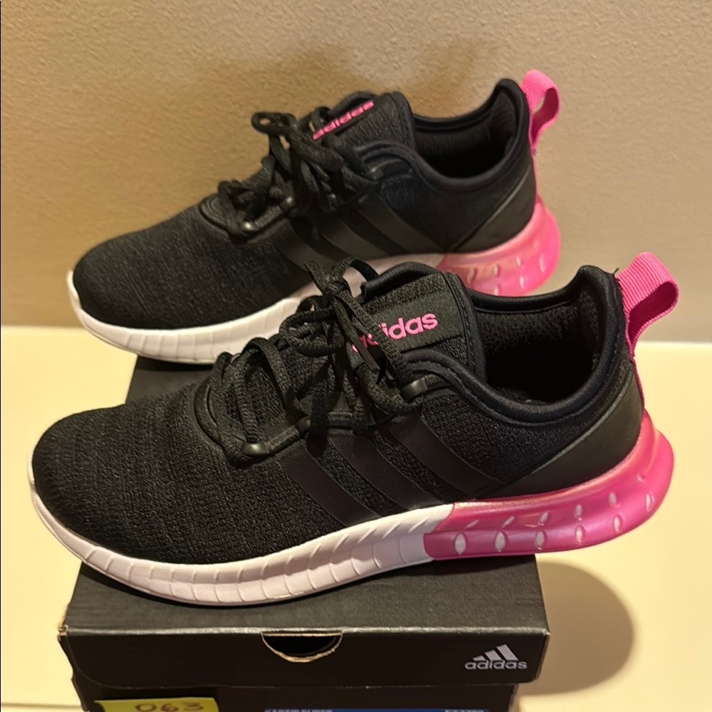 Adidas Kaptir Super Women’s Size 7.5 Running Shoes Black w/ Pink FZ2788 - Picture 7 of 11
